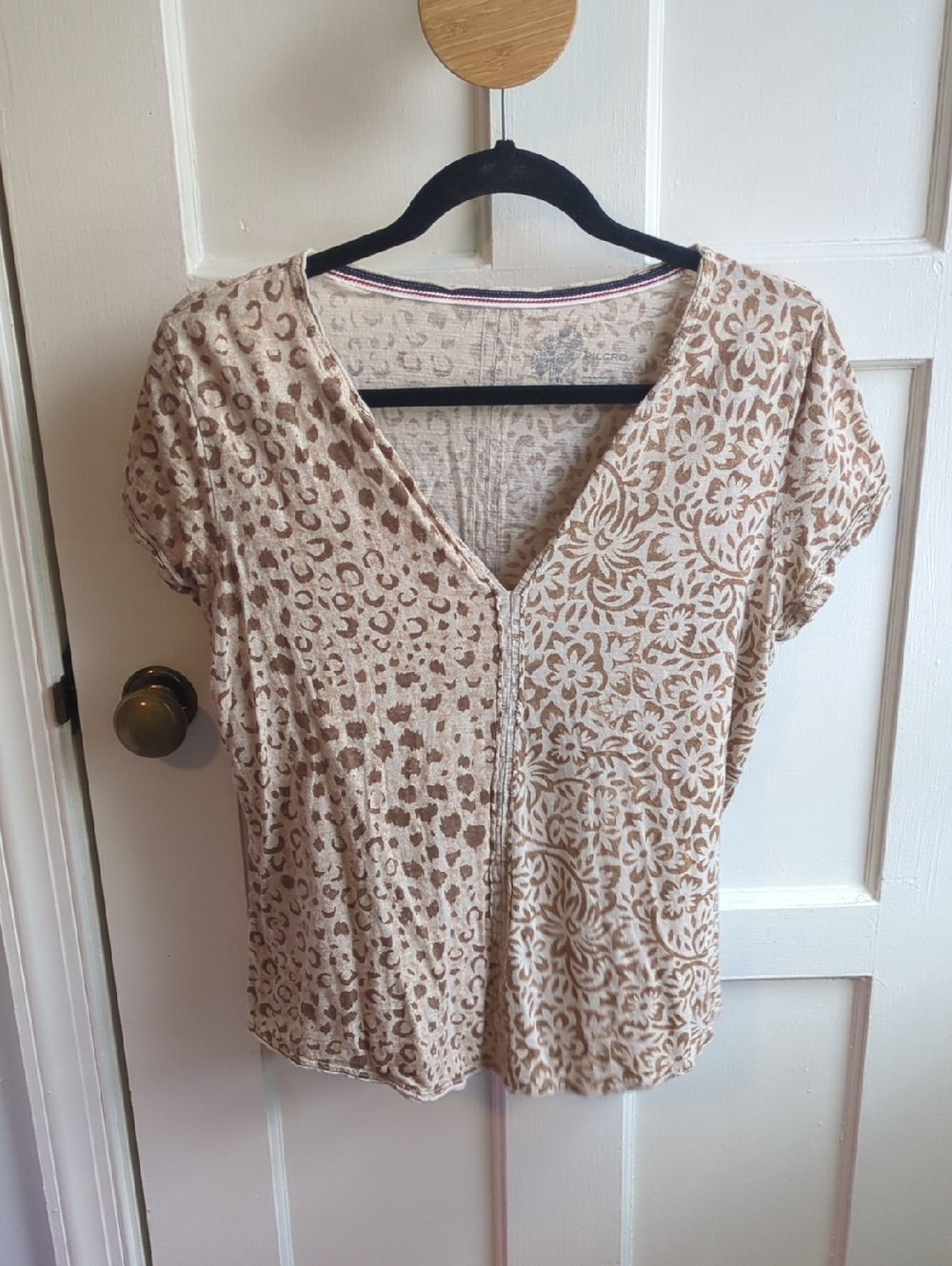 Pilcro Beige Mix-Print V-Neck Short Sleeve Top